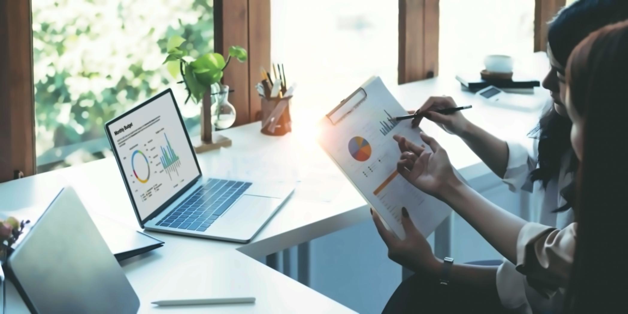 Participants en session de webinaire sur l'optimisation de contenu